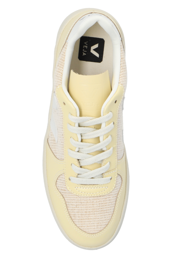 【関税込み】V-10 Sneakers - Veja - Mesh - Yellow veja-v-10-prime-leather-yellow